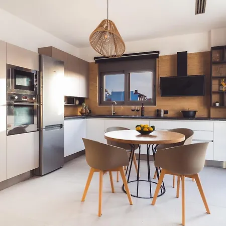 Nagia Luxury Family Analipsi (Crete)