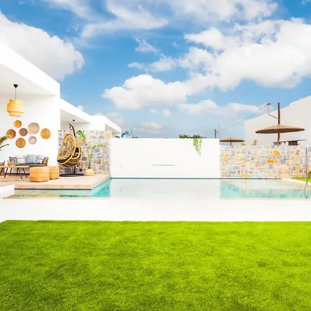 Nagia Luxury Family Villa Analipsi (Crete)