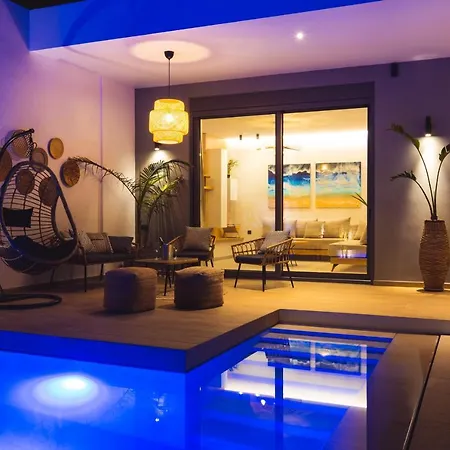 Nagia Luxury Family Villa Analipsi (Crete)