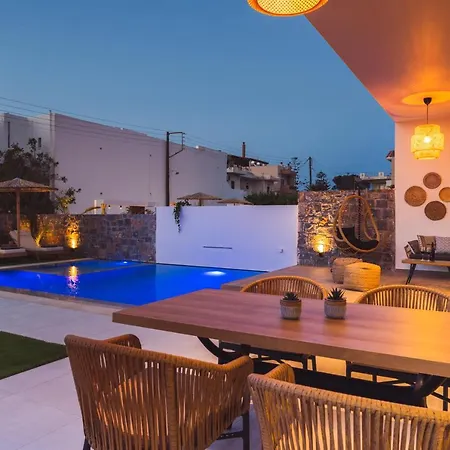 Nagia Luxury Family Villa Analipsi (Crete)