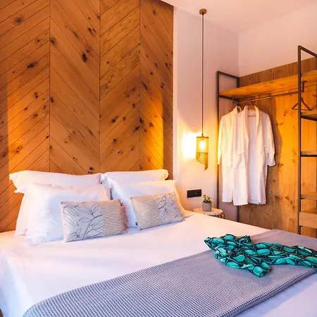 Nagia Luxury Family Villa Analipsi (Crete)