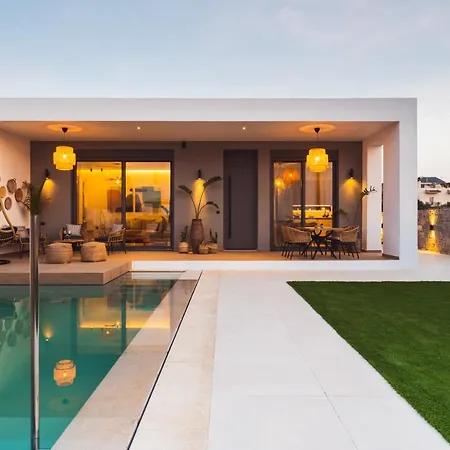 Nagia Luxury Family Analipsi (Crete)